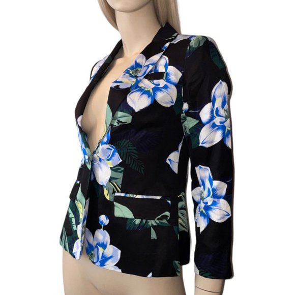 Banana Republic Floral Blazer - Picture 5 of 10